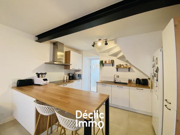 Vente maison de ville Aytre, 106m² 4 pièces 390 000€ avec terrasse
