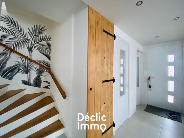 Vente maison de ville Aytre, 106m² 4 pièces 390 000€ avec terrasse