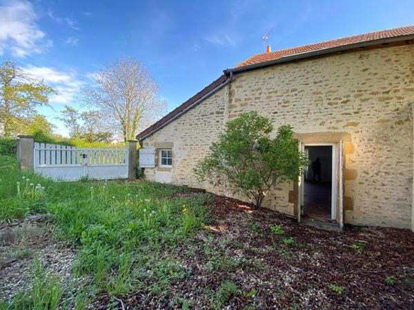 Maison Saint Benin D Azy 4 pièce(s) 100 m2