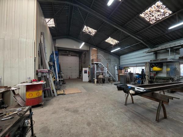 Local/bureau à vendre LE GRAND VILLAGE PLAGE (17)