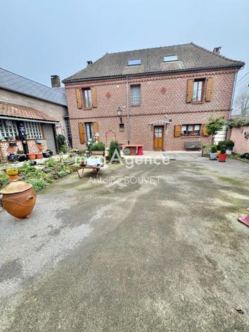 Maison à BEAUVAL, 80630 - 7 pièces 186m²