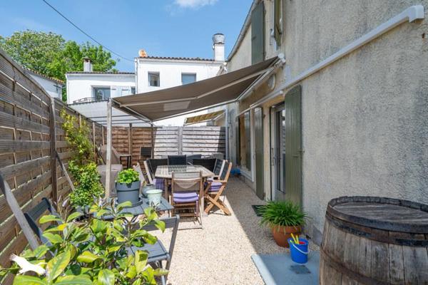 Maison à vendre 324 632 € Saint-Georges-d'Oléron 6 p 156 m² DPE D