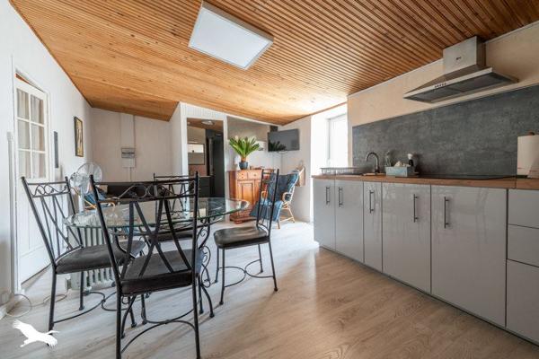 Maison à vendre 324 632 € Saint-Georges-d'Oléron 6 p 156 m² DPE D