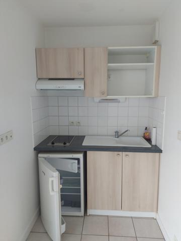 AYTRE T1 bis avec terrasse- Proche La Rochelle- Investissement locatif