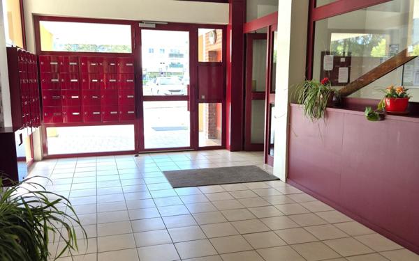 Appartement à vendre    4 pièces • 74,74 m2 Bihorel