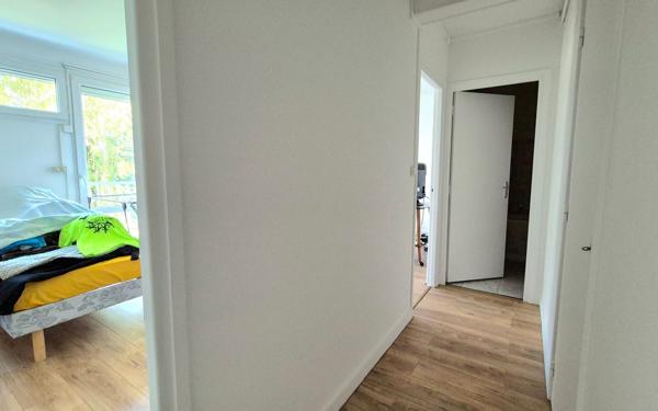 Appartement à vendre    4 pièces • 74,74 m2 Bihorel