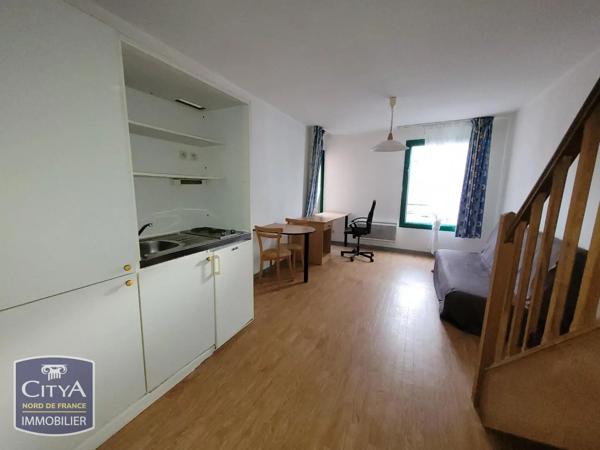 Appartement à louer 2 pièces 37.47m² Valenciennes (59300)