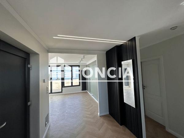 Location Appartement 4 pièces 58.33 m² - 29 RUE JOFFRE Thionville 57100