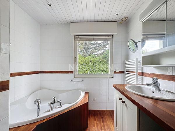 Maison Lamorlaye 173.22 m2, jardin