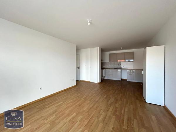 Appartement à louer 2 pièces 48.42m²