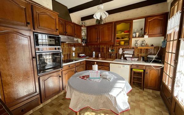 Maison à vendre    6 pièces •  Agde