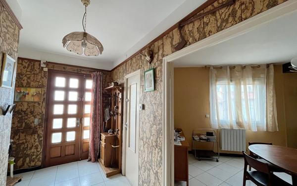 Maison à vendre    6 pièces •  Agde