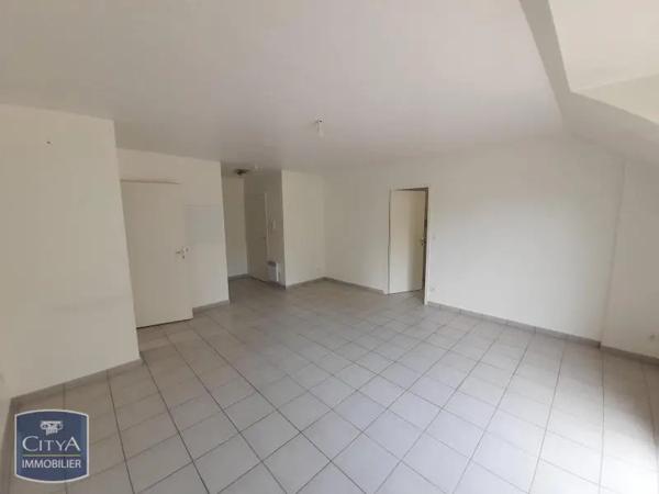 Appartement à louer 3 pièces 64.64m² Sainte-Menehould (51800)