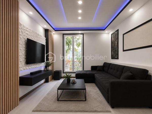 À vendre – Appartement 28 m² – Saint-Ouen-sur-Seine – Métros 13 & 14

Découvrez cet appartement de 28 m², parfait pour un premier achat, un pied-à-terre ou un investissement locatif.

Son véritable atout : son emplacement privilégié. Vous profitez d’un quartier vivant avec commerces, restaurants, services et transports accessibles à pied, tout en bénéficiant d’une excellente connexion avec Paris.

🚇 Côté transports, vous êtes particulièrement bien desservi :

* Métro ligne 13 – station Garibaldi à environ 350 m, soit quelques minutes à pied.
* Ligne 14 accessible depuis le secteur de Saint-Ouen, offrant une liaison rapide vers Paris et notamment les grands pôles de transport parisiens.
* Plusieurs lignes de bus à proximité, notamment les lignes 85, 137 et 537.
* Le secteur bénéficie également de la proximité du RER C à la gare de Saint-Ouen. 

🏙️ Un quartier pratique au quotidien

À proximité immédiate, vous trouverez de nombreux commerces et services : alimentation, boulangeries, pharmacies, cafés, restaurants et commerces de proximité. Le marché aux Puces de Saint-Ouen est également tout proche, apportant au quartier son ambiance et son identité très particulière.

Un 28 m² idéalement placé, dans un secteur recherché pour sa proximité immédiate avec Paris et son excellente desserte en transports.