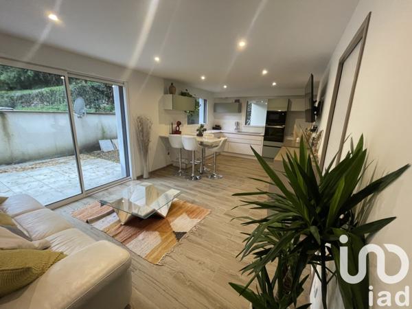 Maison 4 pièces de 73 m² à Argelès-Gazost (65400)