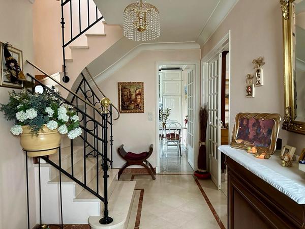 Maison Drancy 5 pièce(s) 169.71 m2 habitables - 243m2 surfaces utiles