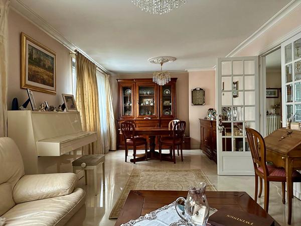 Maison Drancy 5 pièce(s) 169.71 m2 habitables - 243m2 surfaces utiles