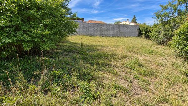 COURNON D'AUVERGNE, TERRAIN A BÂTIR DE 437 M2, LIBRE DE TOUS CONSTRUCTEURS