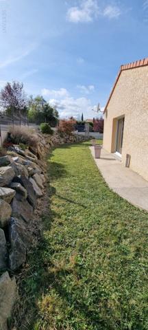 CHARMANTE MAISON FAMILIALE COMMUNE DE MIREFLEURS