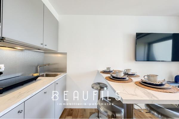 La Grande-Motte (34280) La Grande Motte - Port - Appartement refait-à-neuf - Résidence emblématique - Parking privatif