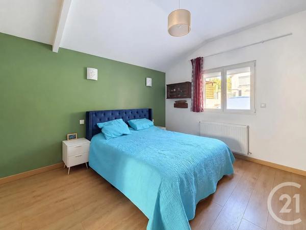 Maison à vendre  4 pièces - 107,60 m 2   MONTFERMEIL  - 93