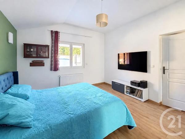 Maison à vendre  4 pièces - 107,60 m 2   MONTFERMEIL  - 93