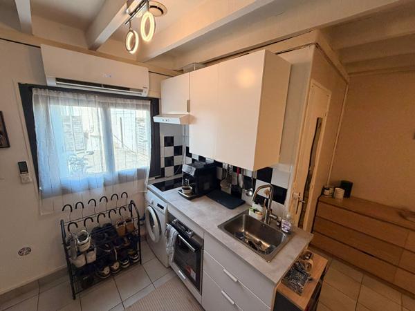 À vendre, charmante maisonnette/studio d'environ 22 m²