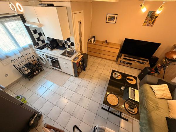 À vendre, charmante maisonnette/studio d'environ 22 m²