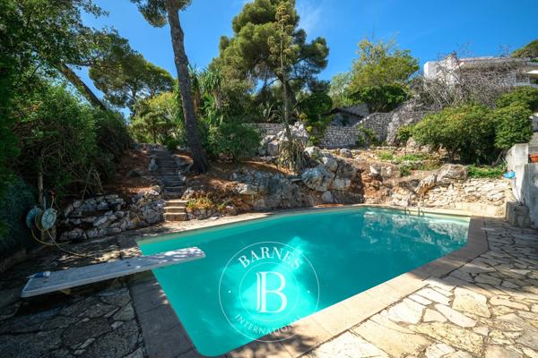 Villefranche-sur-Mer, Villa 6 Chambres -  300 m² à vendre