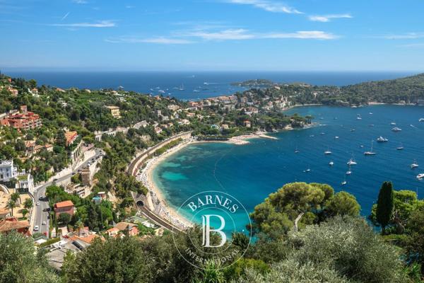 Villefranche-sur-Mer, Villa 6 Chambres -  300 m² à vendre