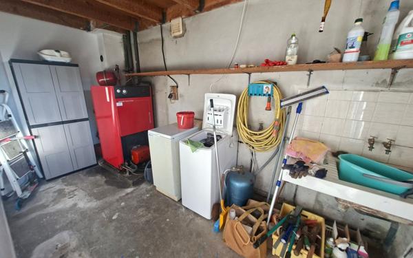 Maison à vendre    5 pièces •  Lanmeur