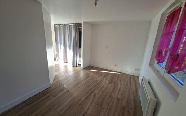 Maison à vendre    5 pièces •  Lanmeur