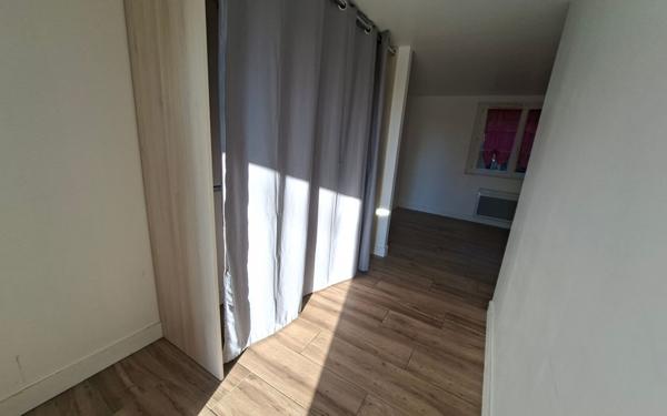 Maison à vendre    5 pièces •  Lanmeur