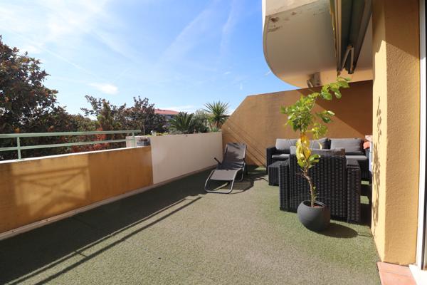 Chateau gombert (13013) Duplex T5 avec terrasse et garage...