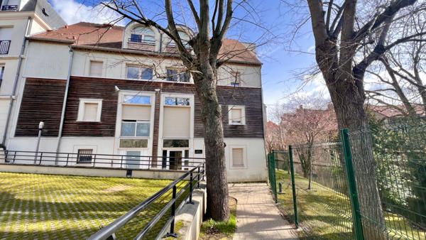 Appartement Corbeil Essonnes 1 pièce(s) 18.19 m2