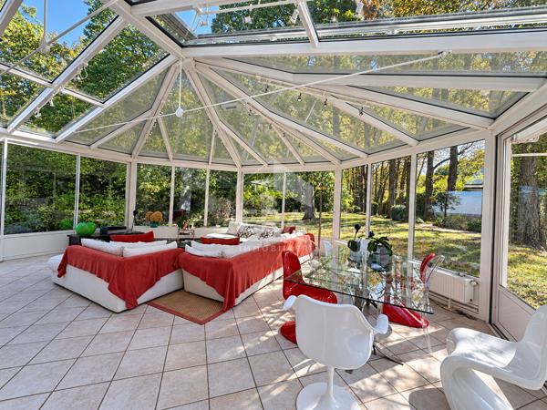 LUZARCHES  PROPRIÉTÉ RARE 246m2
