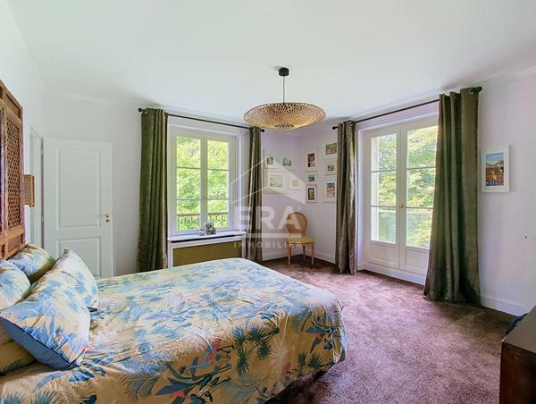 LUZARCHES  PROPRIÉTÉ RARE 246m2