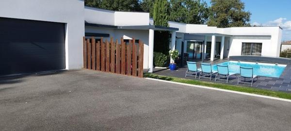 31600 PROCHE TOULOUSE MAISON D'ARCHITECTE PLAIN PIEDS