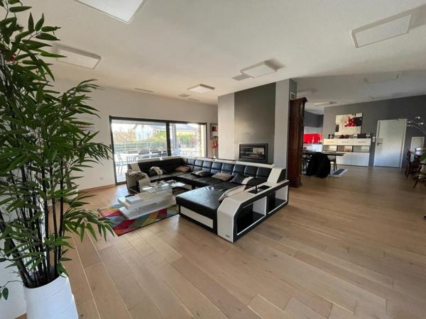 31600 PROCHE TOULOUSE MAISON D'ARCHITECTE PLAIN PIEDS