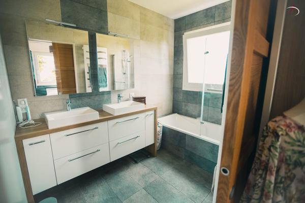 Dinan (22100) Maison 6 pièces 150m²