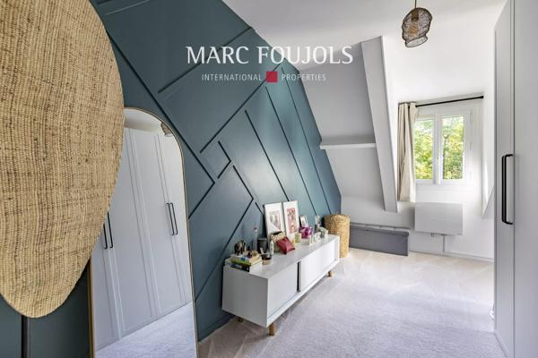 Domaine du Lys – Lamorlaye – Maison entièrement rénovée sur un parc boisé