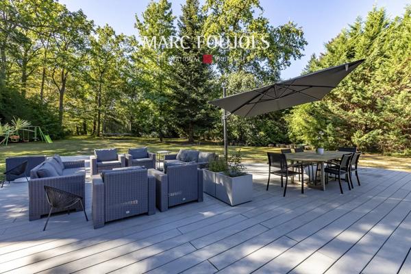 Domaine du Lys – Lamorlaye – Maison entièrement rénovée sur un parc boisé