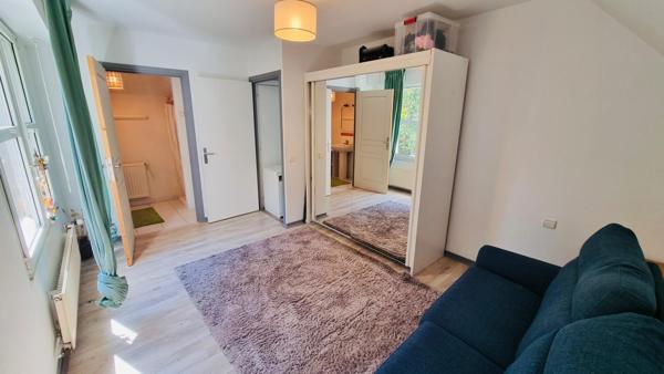 MAISON D'ARCHITECTE DE 200 M2 SANS VIS A VIS