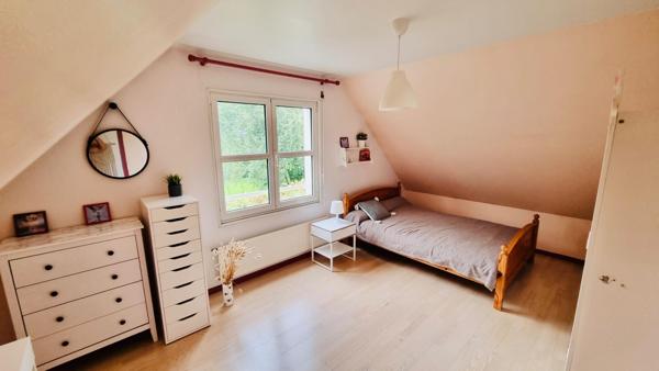 MAISON D'ARCHITECTE DE 200 M2 SANS VIS A VIS