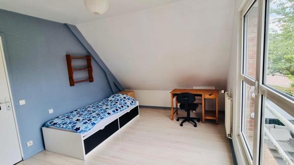 MAISON D'ARCHITECTE DE 200 M2 SANS VIS A VIS