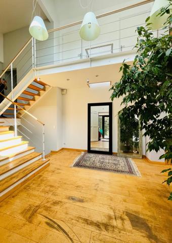 MAISON D'ARCHITECTE DE 200 M2 SANS VIS A VIS