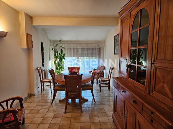 A VENDRE A LA FLECHE Pavillon de plain-pied proche écoles et commerces