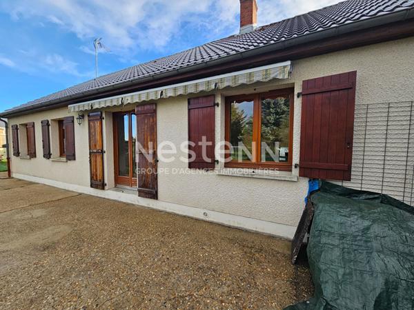 A VENDRE A LA FLECHE Pavillon de plain-pied proche écoles et commerces
