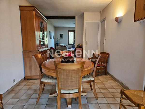 A VENDRE A LA FLECHE Pavillon de plain-pied proche écoles et commerces