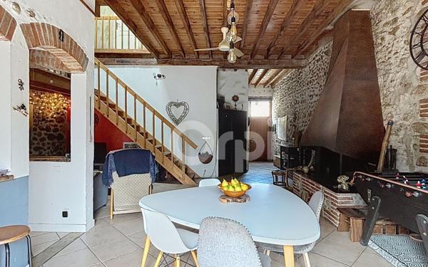 Maison à vendre    4 pièces •  Ortaffa